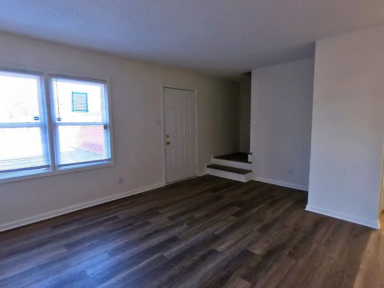 Key Street Townhomes — Photo 55