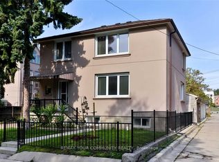 6 Lennox St, Toronto, ON M5S1L4