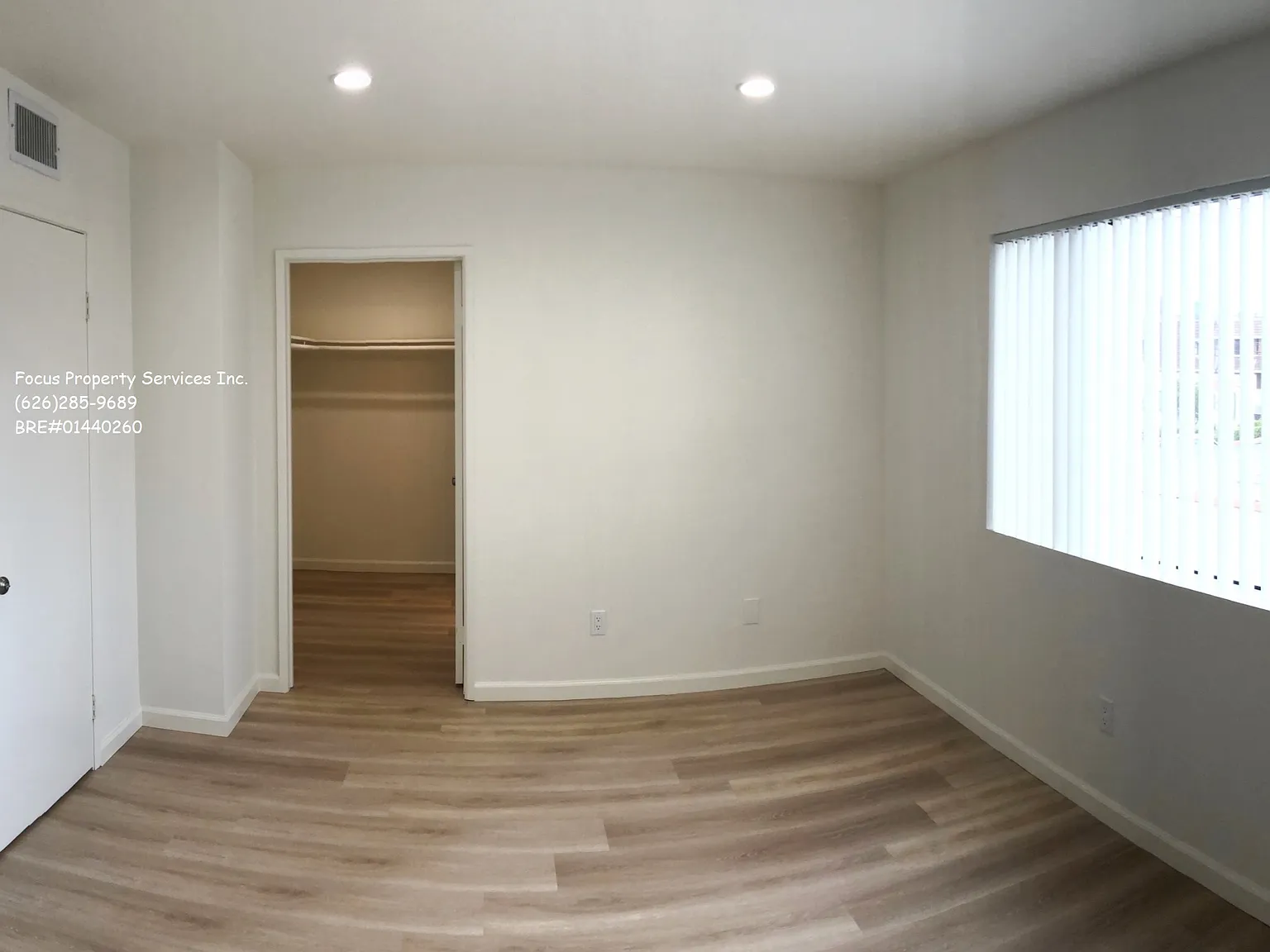 3 bed, 2.5 bath, 1400 sqft, $3,450 — Photo 4