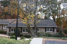 2nd image of 2404 Northlake Ct