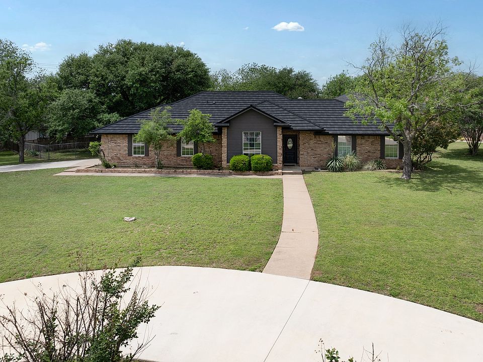 1st image of 9130 Hanging Moss Dr