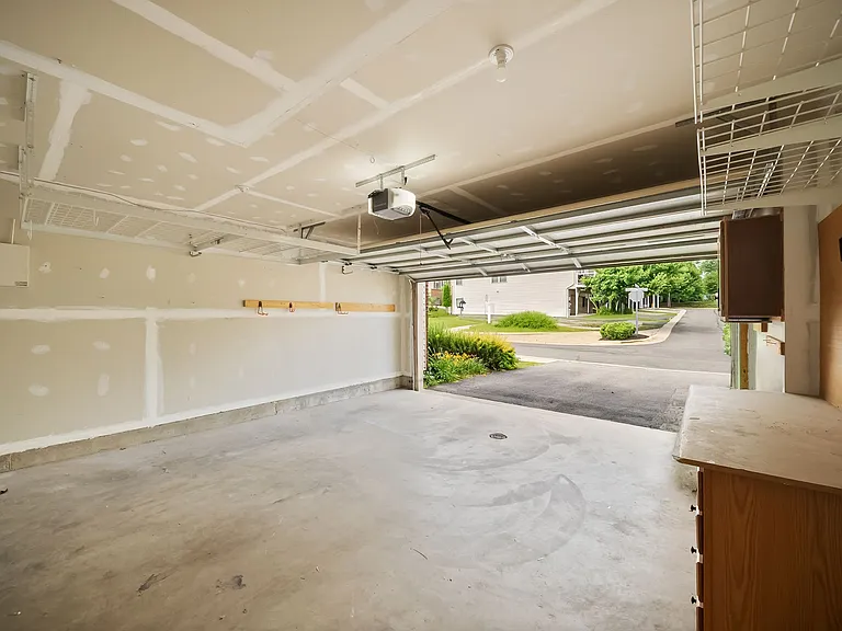 1431 Occoquan Heights Ct — Photo 52
