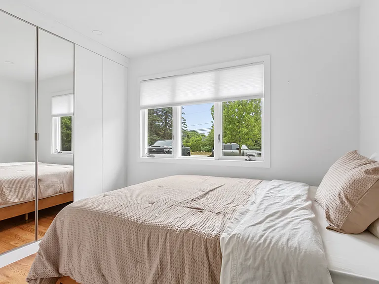 80 Old West Lake Dr — Photo 11