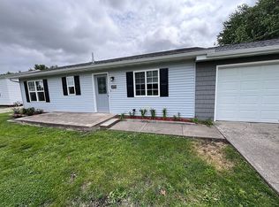 1459 S Kellogg St, Galesburg, IL 61401