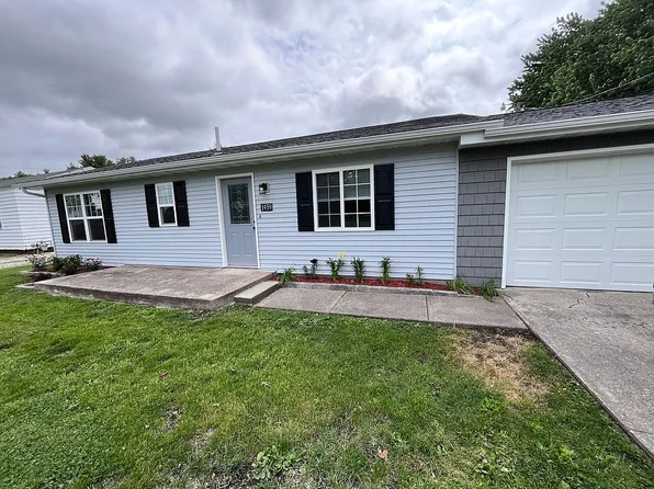 1459 S Kellogg St, Galesburg, IL 61401