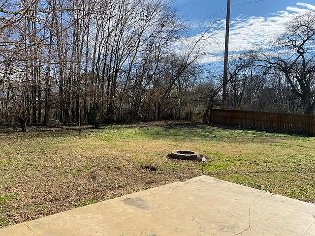 700 Groves Park Rd — Photo 10