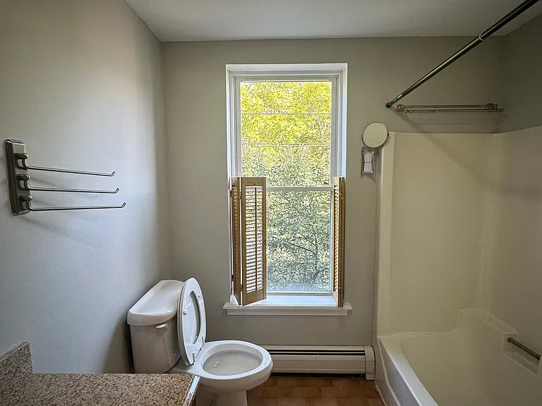 208 Wooster St #2 — Photo 9