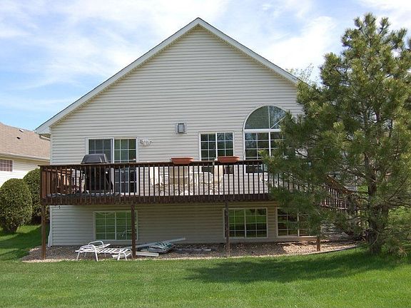2nd image of 14746 Courtyard Cir