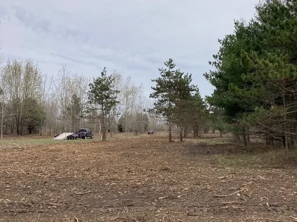 5600 W Fisher Rd, Midland, MI 48642