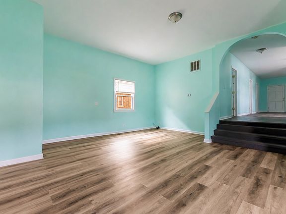 4th image of 5047 W 25th St #1