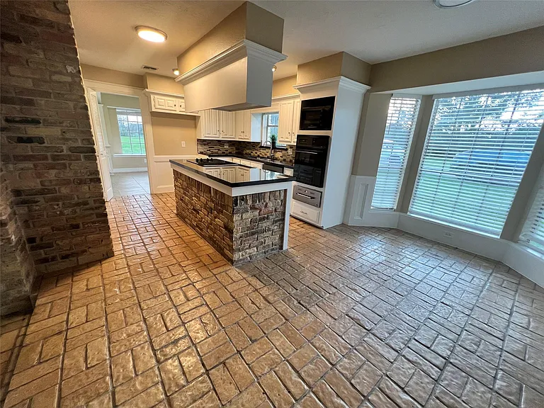 18240 Fenske Rd — Photo 3