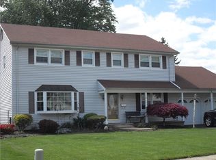 841 Fox Meadow Rd, North Brunswick, NJ 08902