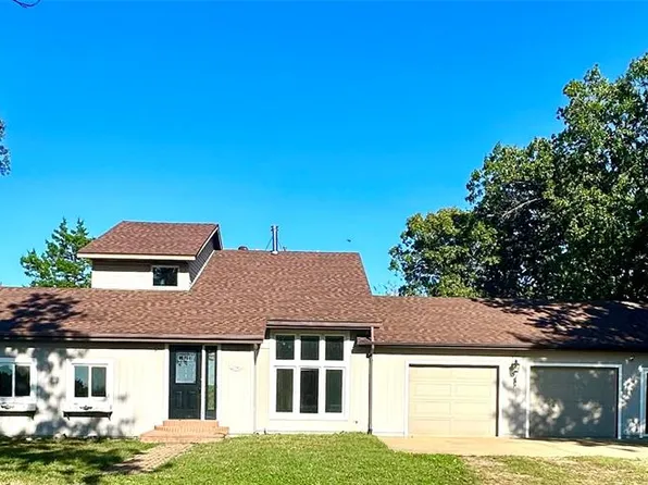3346 Ahrens Rd, Owensville, MO 65066
