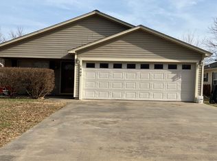 1409 S Vine St, Stuttgart, AR 72160