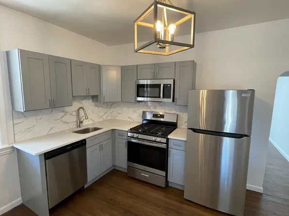 258 2nd St Floor 1, South Amboy, NJ 08879