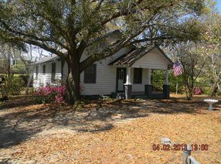 241 Appletree Dr, Williston, SC 29853