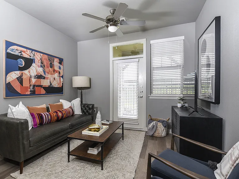 3700 Dacy — Photo 20