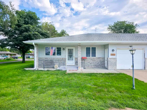 700 S Antelope St, Tilden, NE 68781