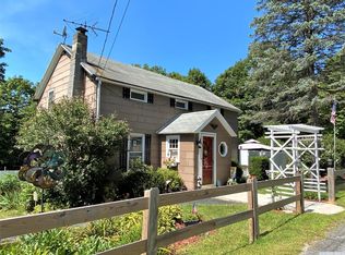 417 Vosenkill Rd, Athens, NY 12015