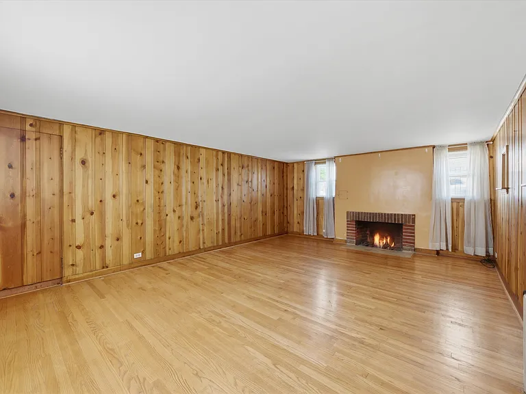 7058 S Fairfield Ave #G — Photo 4