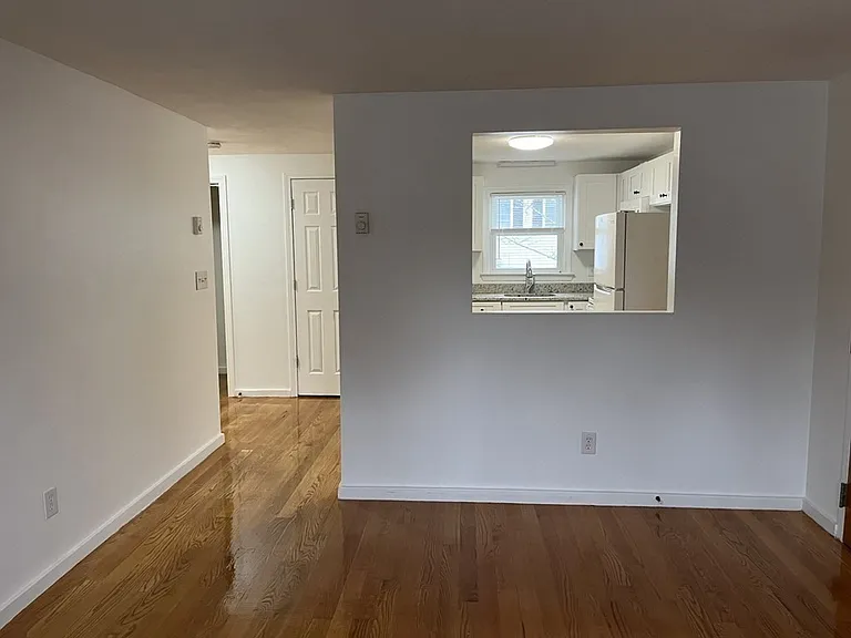210-214 Middle St #D — Photo 5