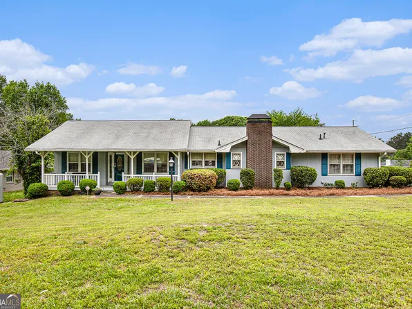 5182 Maggie Dr, Stone Mountain, GA 30087