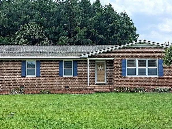 1125 Daw Pate Rd NE, Pikeville, NC 27863