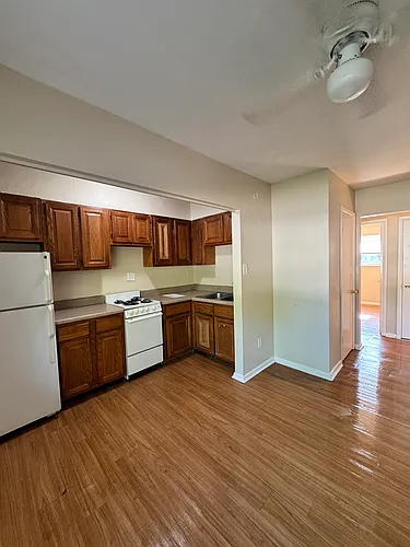 1901 E 5th Ave NE #2 Photo 1