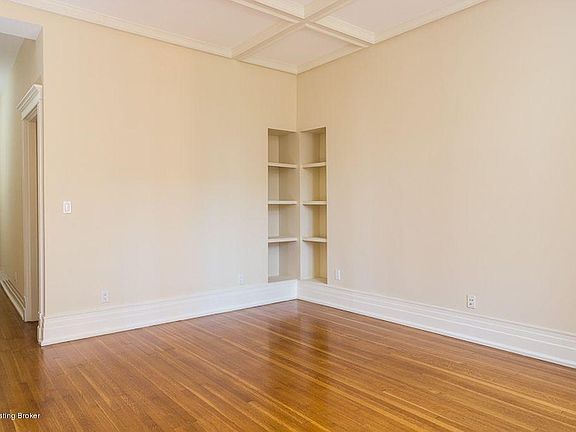 Third 1629 Living Room 2