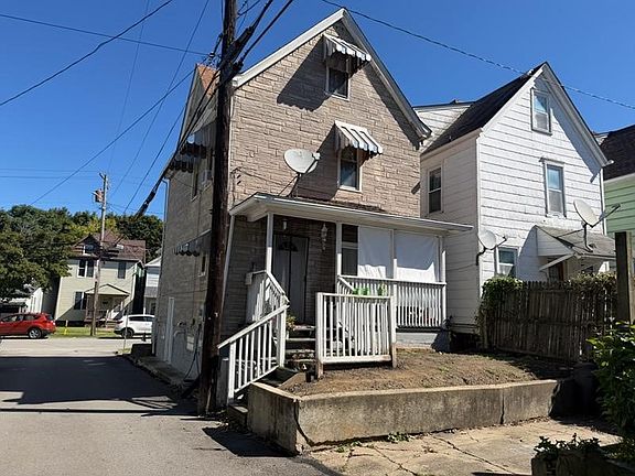3rd image of 206 Sherman Ave