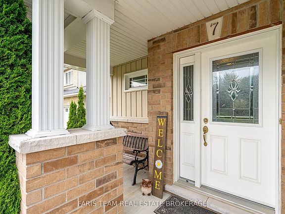 4th image of 7 Mancini Dr