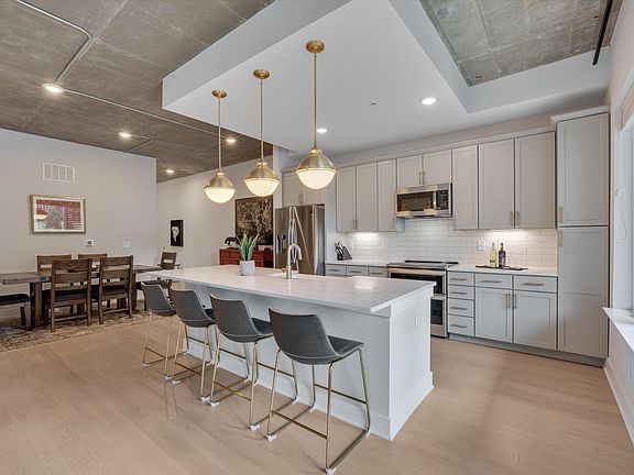 5th image of 105 Chatham Walk Ln #102