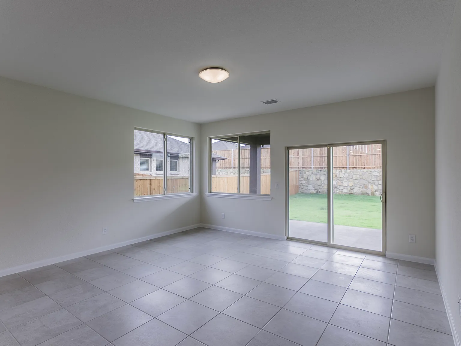 5 bed, 3.5 bath, 3054 sqft, $3,250 — Photo 1
