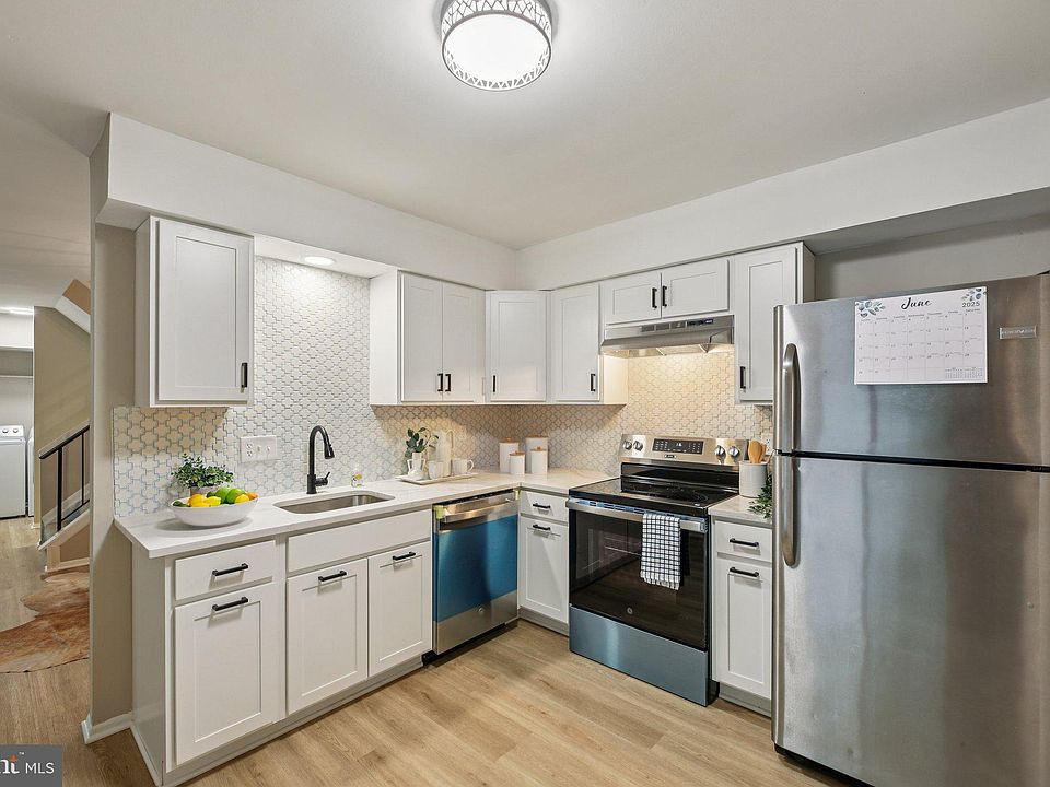 2nd image of 10970 Trotting Ridge Way Unit 10