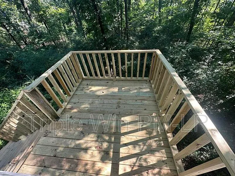 5900 Foxboro Dr — Photo 30