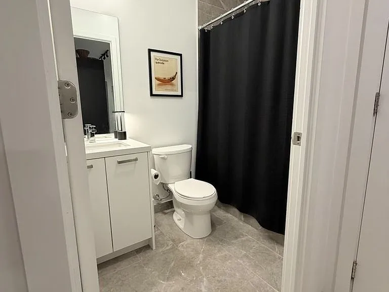 55 Ontario St #906 — Photo 10