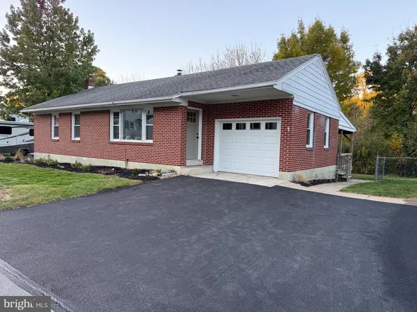 116 Hillside St, Lebanon, PA 17042