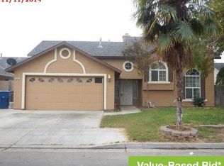 4904 E Grove Ave, Fresno, CA 93725