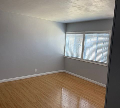 3rd image of 3318 Alanreed Ave