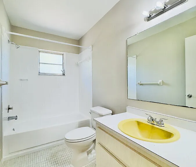 3619 SE 9th Pl #3 — Photo 29