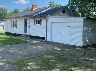 2200 Harmon St NE, Canton, OH