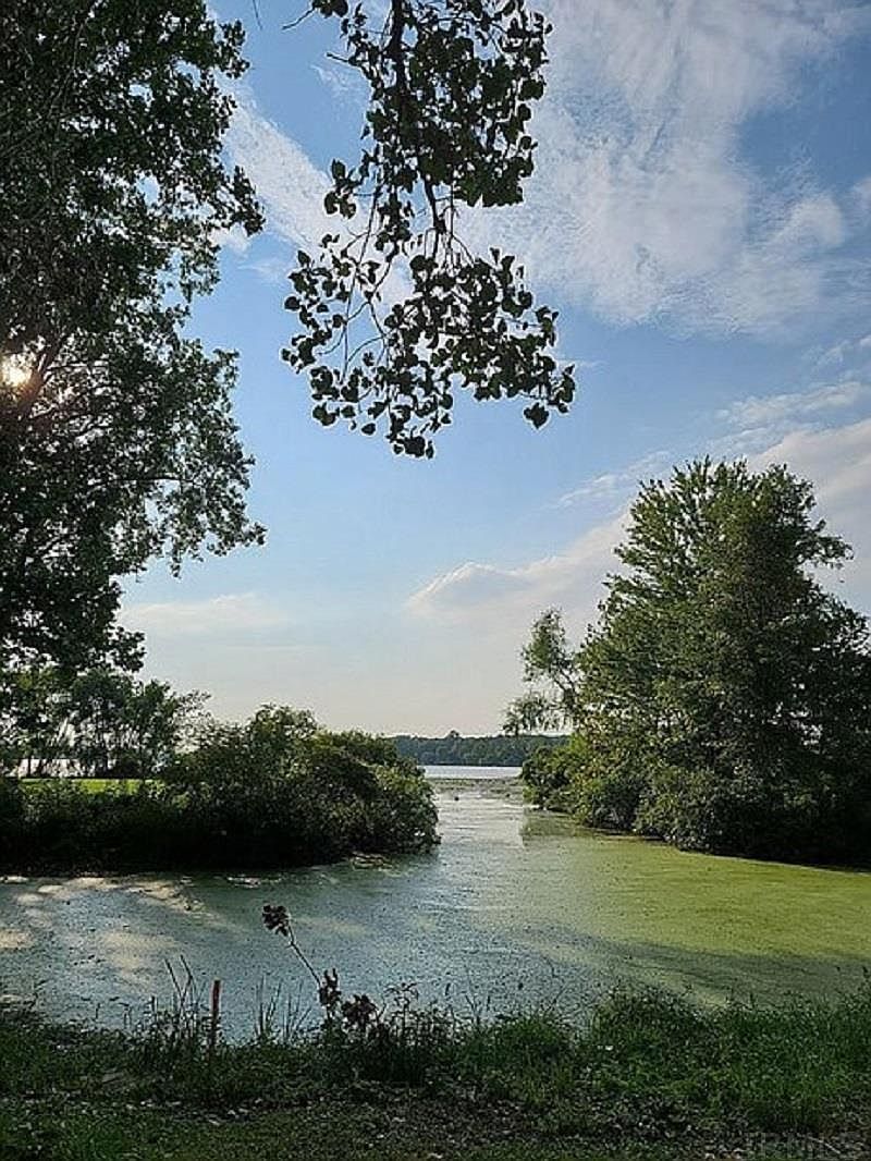 5243 N Blue Lake Rd, Churubusco, IN 46723 Zillow