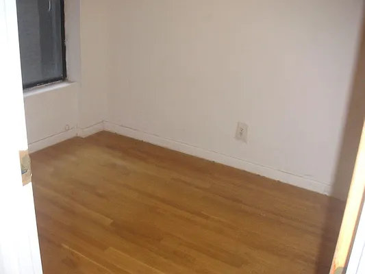 Rented by Sky Management | media 69