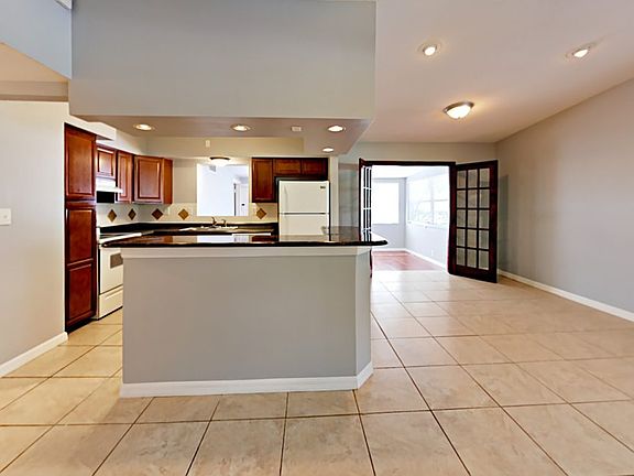 5th image of 6215 Travis Blvd