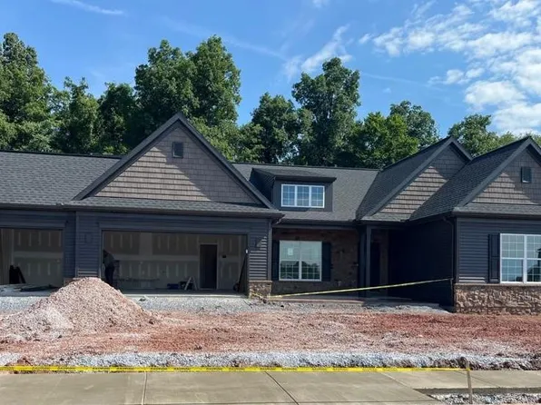 255 W Valley Rd, Denver, PA 17517