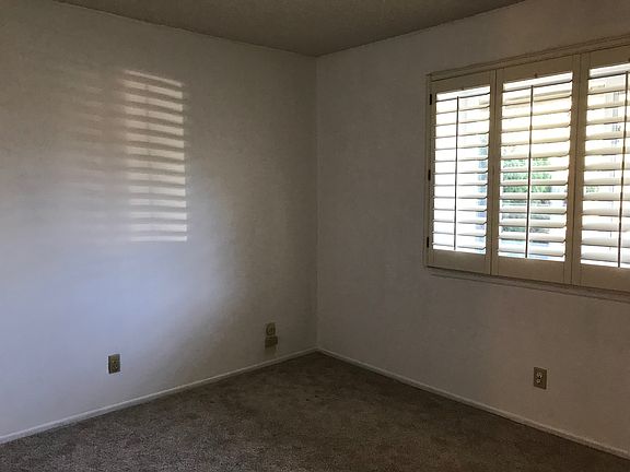 5th image of 9525 El Portal Ct