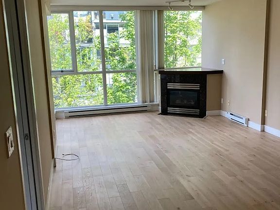 2nd image of 1450 W 6th Ave #9