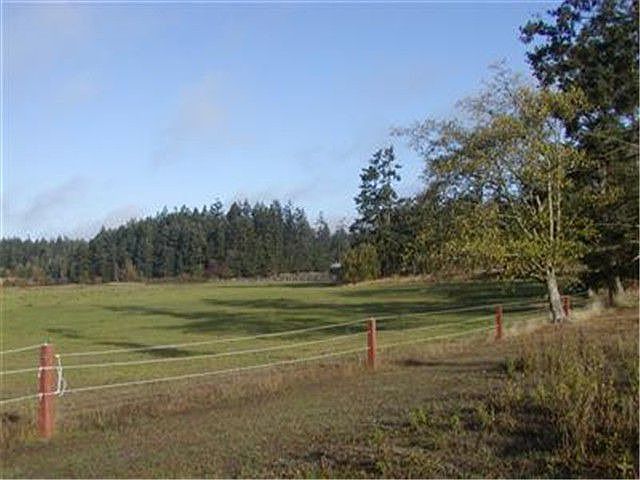 2nd image of 250 Azalea Pl
