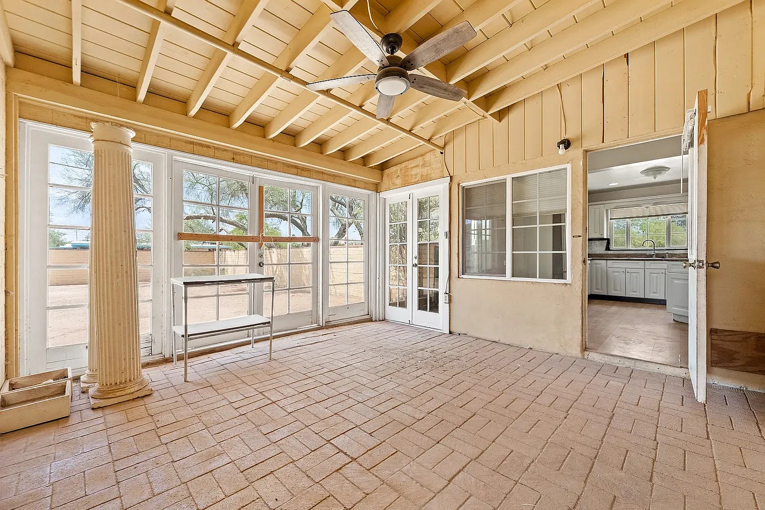 3 bed, 2114 sqft, $2,850 — Photo 2