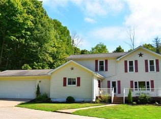 8746 Station Rd, Erie, PA 16510